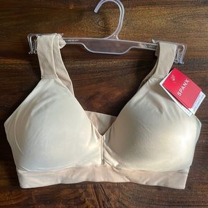SPANX bra-llelujah! V-neck bralette